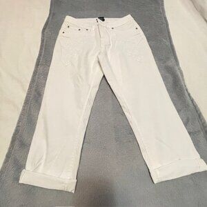 Capris by Suko Jeans, size 8, white with floral applique and cuffs.